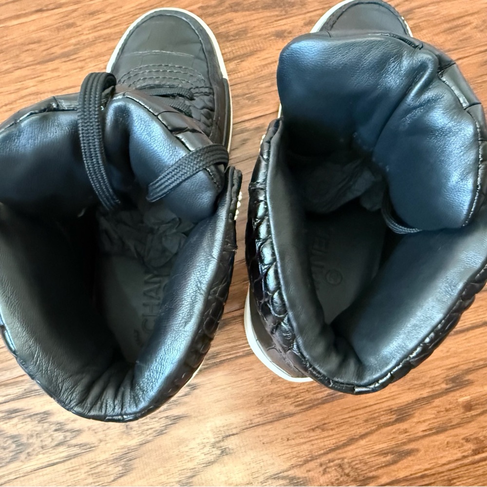 Chanel Unisex  Black High-Top Sneakers - Picture 10 of 16